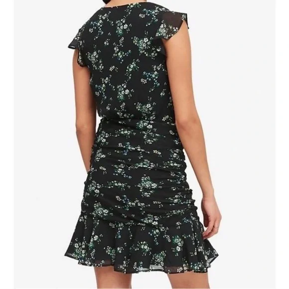Banana Republic Floral Print Ruched Mini Dress Flutter Sleeve Size 4 - Picture 3 of 5